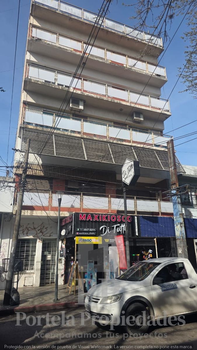 Arias 2350 · Morón — foto 5