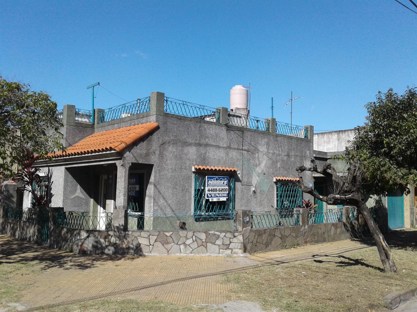 DARDO ROCHA AL 700 · Tres De Febrero — foto 6