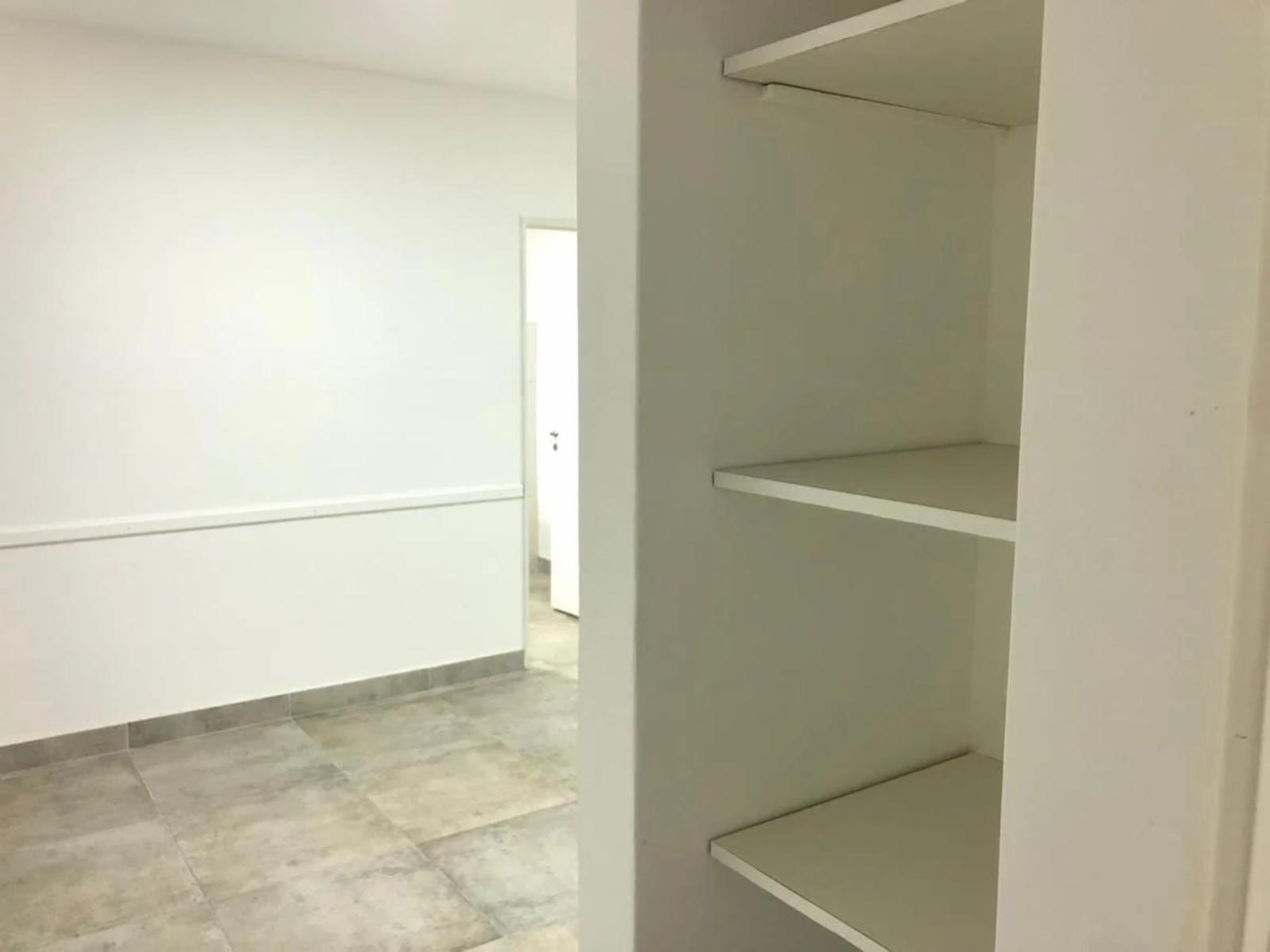 Intendente Grant 100 · Morón — foto 4