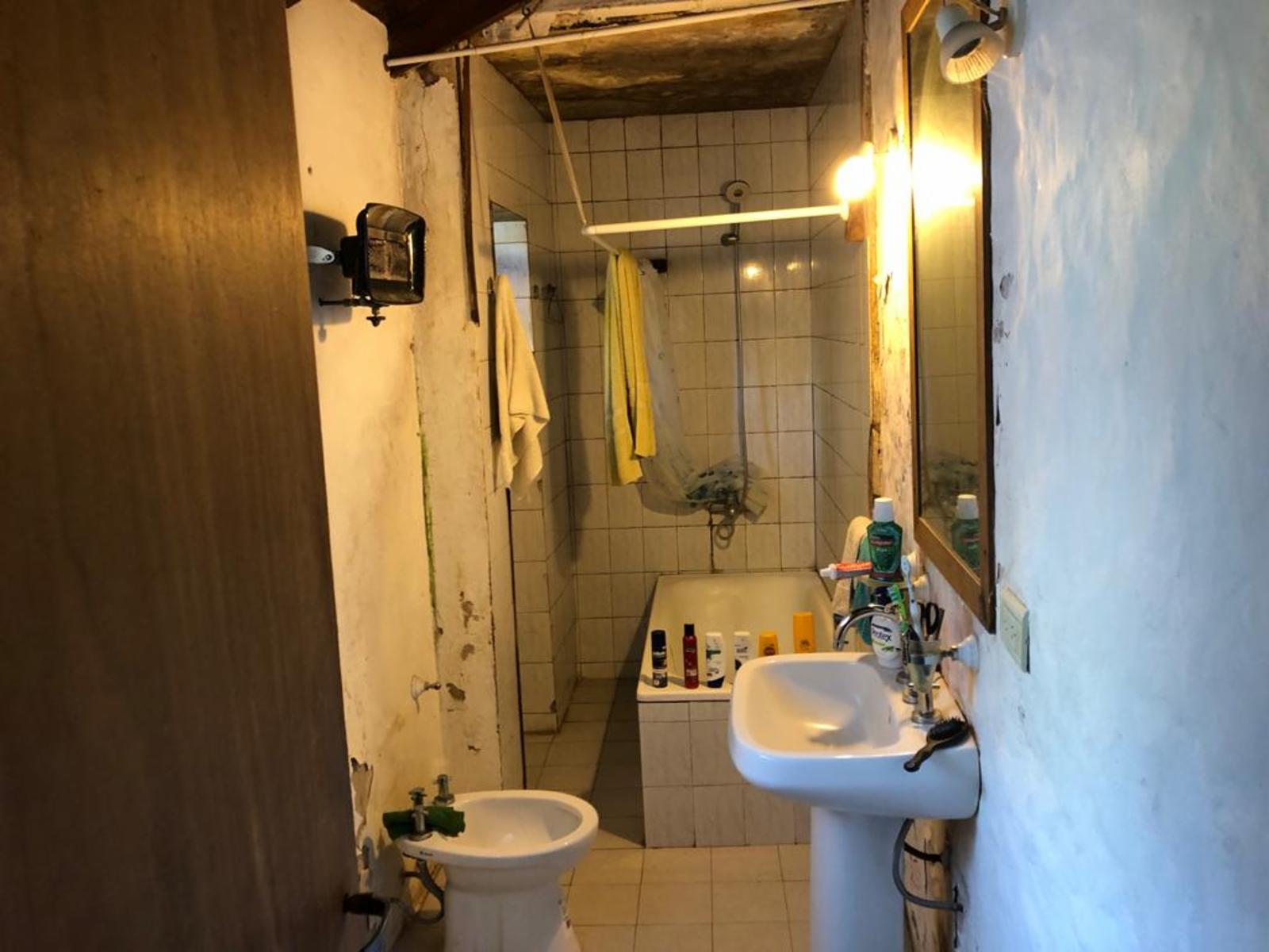 Los Aromos 250 · Moreno — foto 4