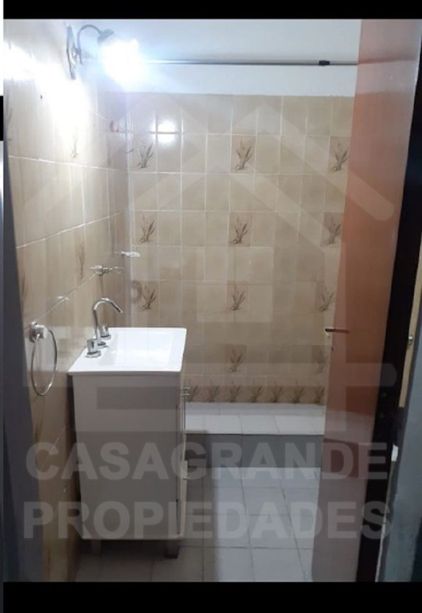 Lafayette 587 · Ituzaingó — foto 4