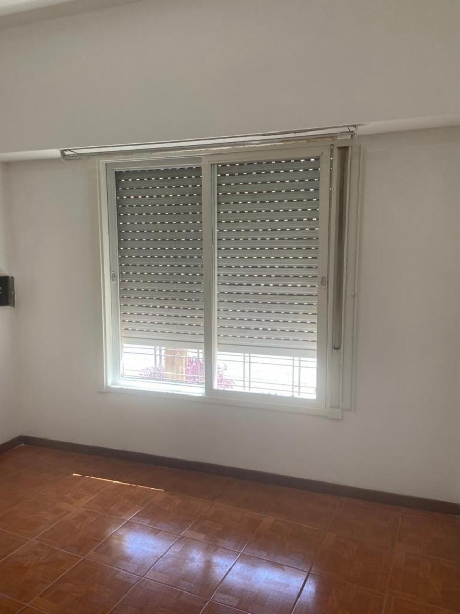 Cap. Claudio Rosales 2297 · Morón — foto 11