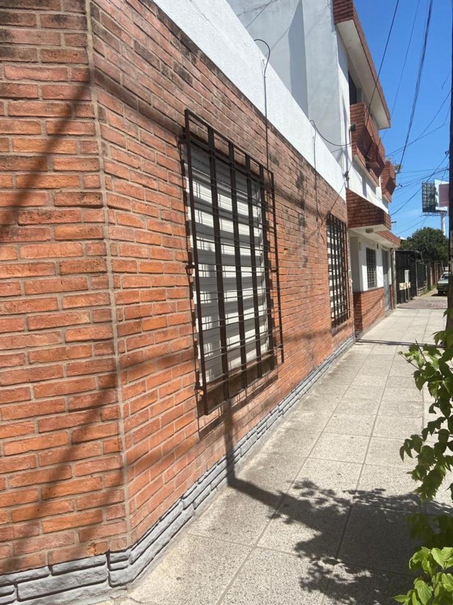 Cap. Claudio Rosales 2297 · Morón — foto 4