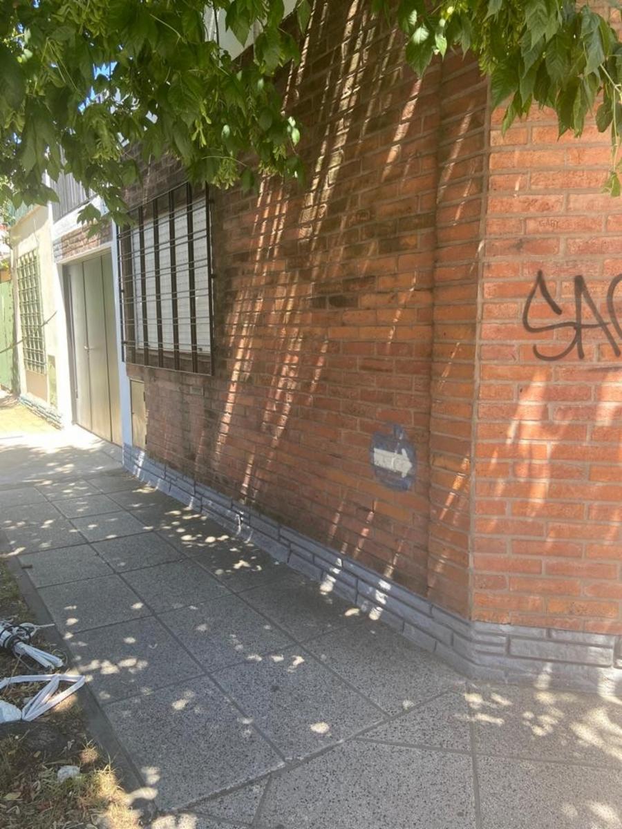 Cap. Claudio Rosales 2297 · Morón — foto 5