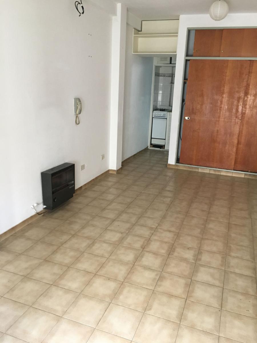 Rodriguez Peña 1000 · Morón — foto 16