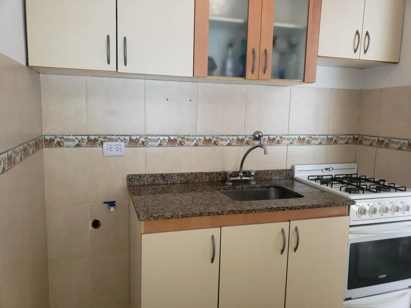 Pringles 1100 · Caballito — foto 16
