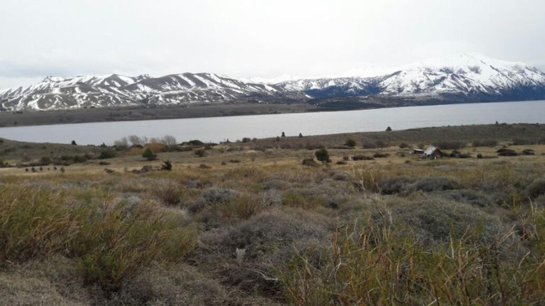 Terreno de 612 m2 en el loteo Villa Huechulafquen del Lago Huechulafquen - Junin de los Andes.