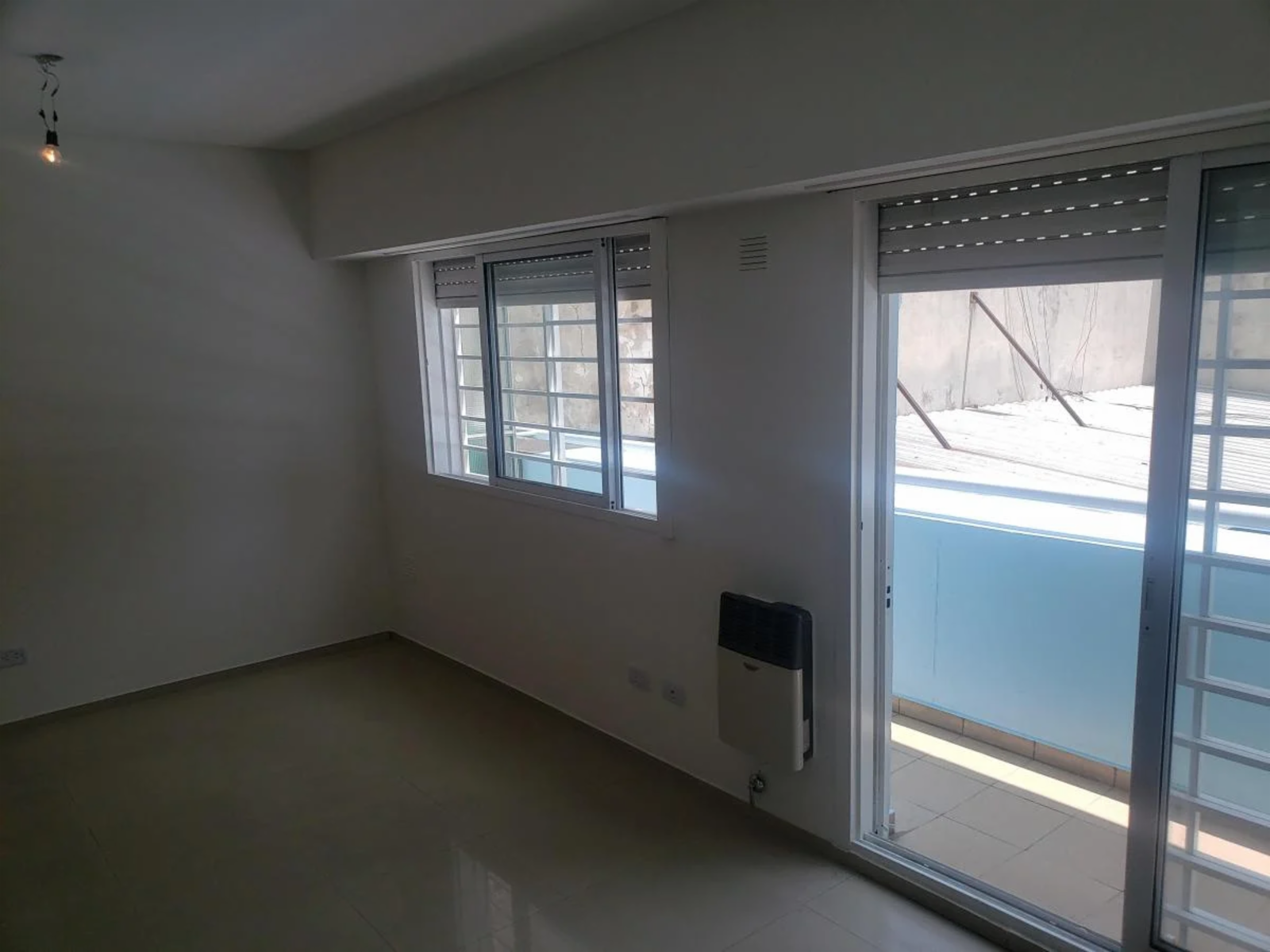 Pringles 1100 · Almagro — foto 6