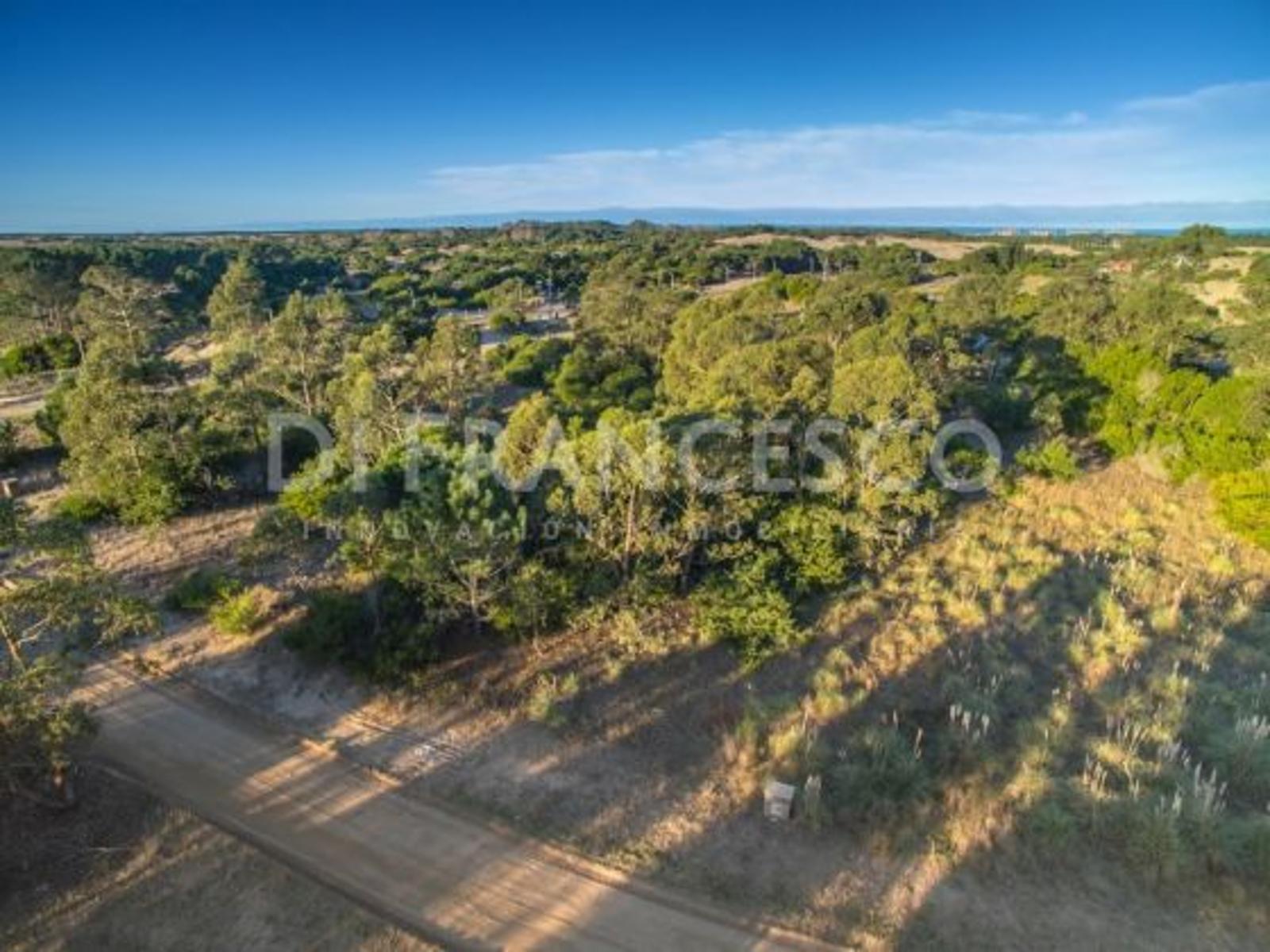 Hermoso lote en Costa Esmeralda. Terreno en Venta.
