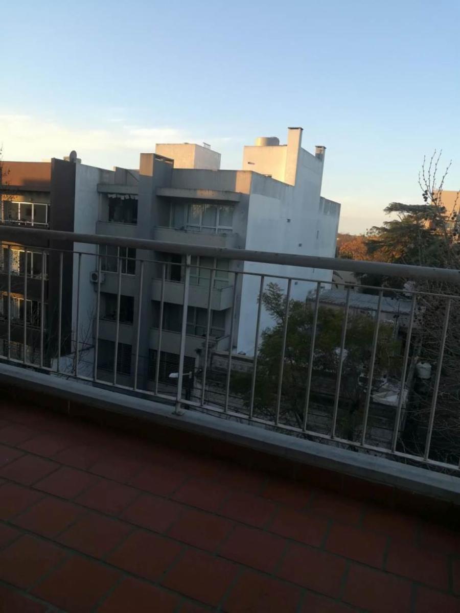 presidente peron 757 · San Fernando — foto 26