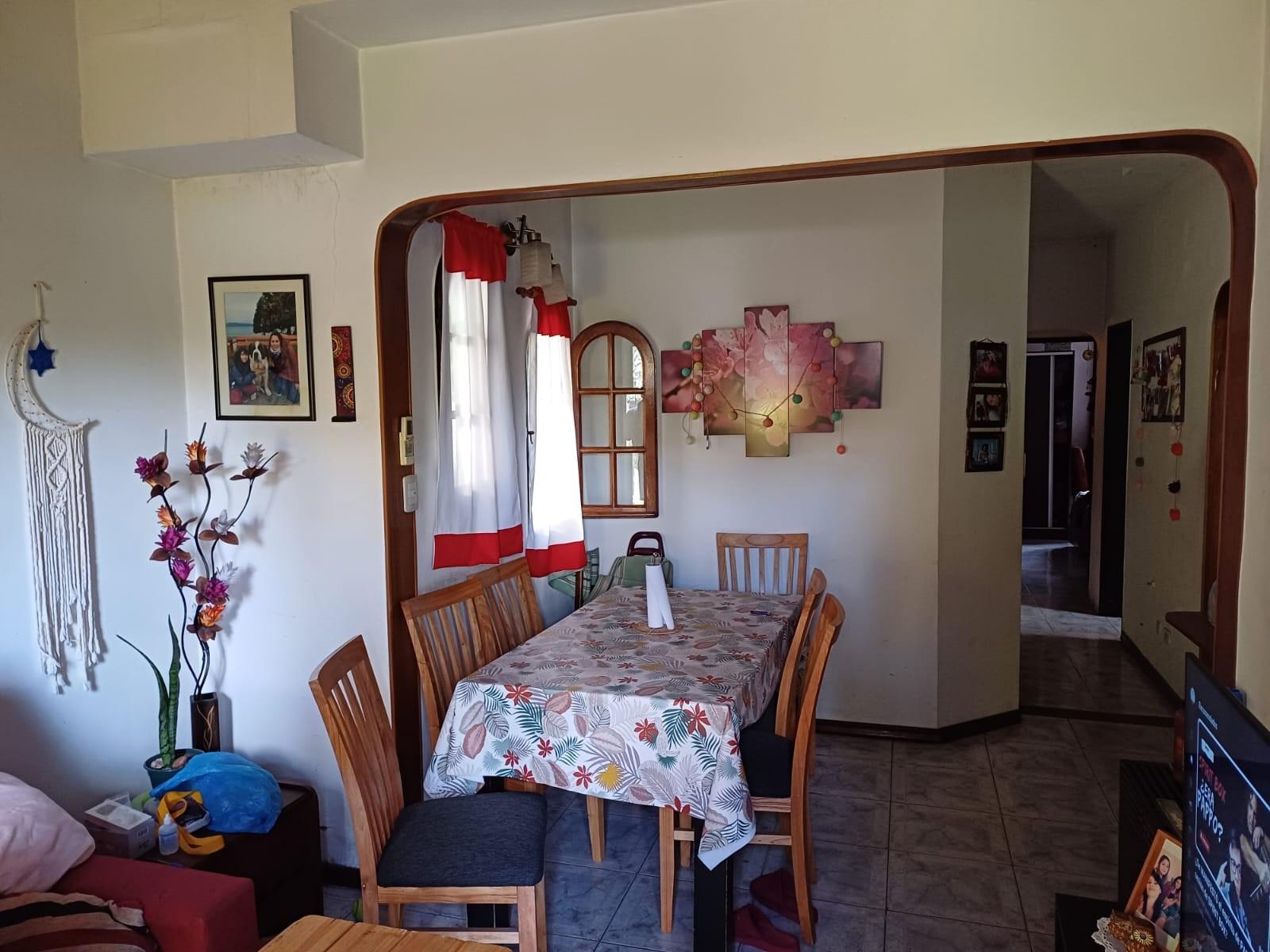ANGORA 591 · Morón — foto 3