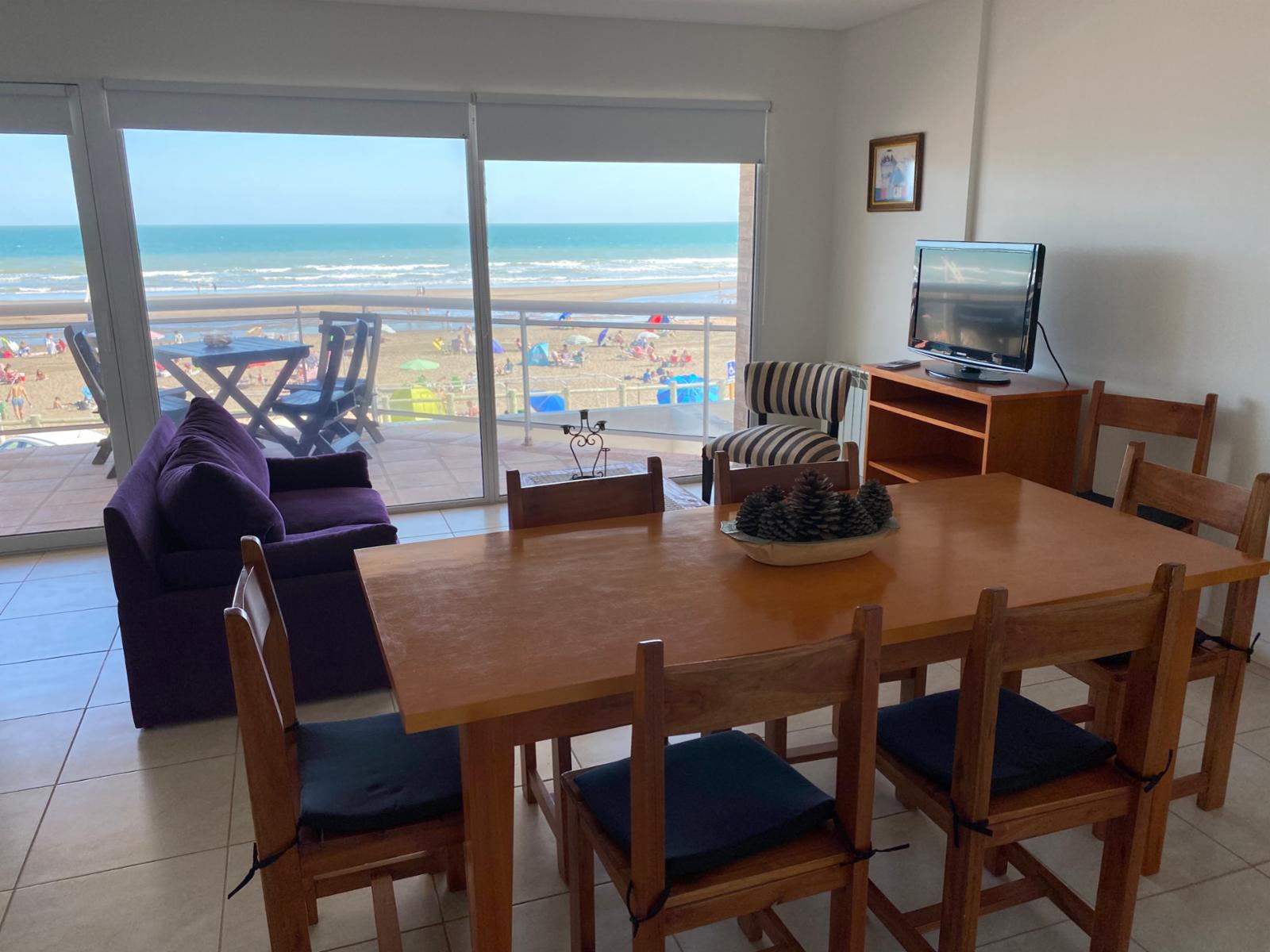 Juan Domingo Peron 389 · Monte Hermoso — foto 6