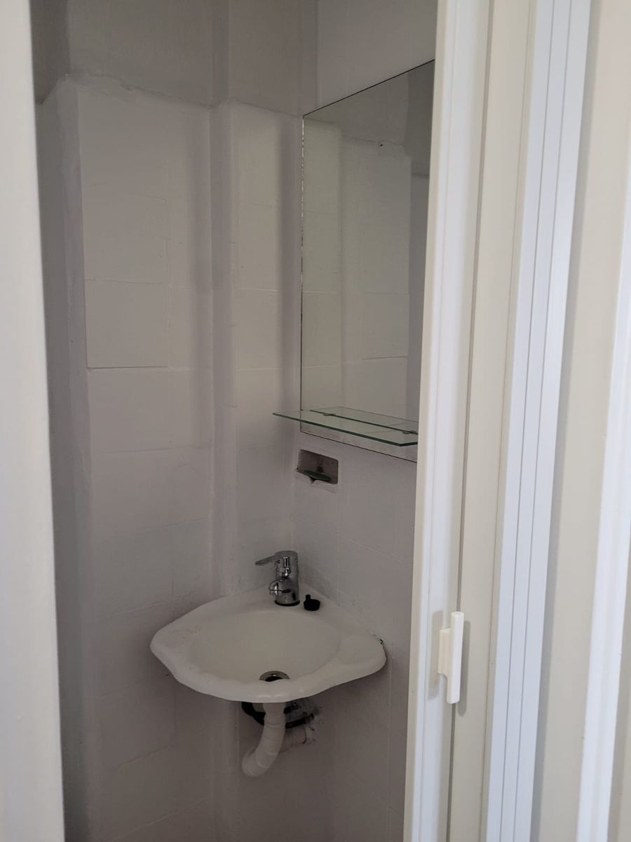 LAVALLE 2200 · Balvanera — foto 4