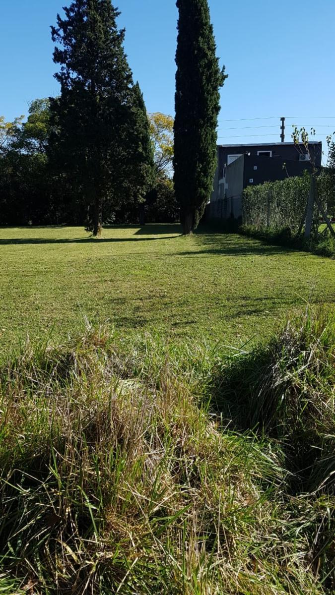 Lote de terreno  con todos los servicios