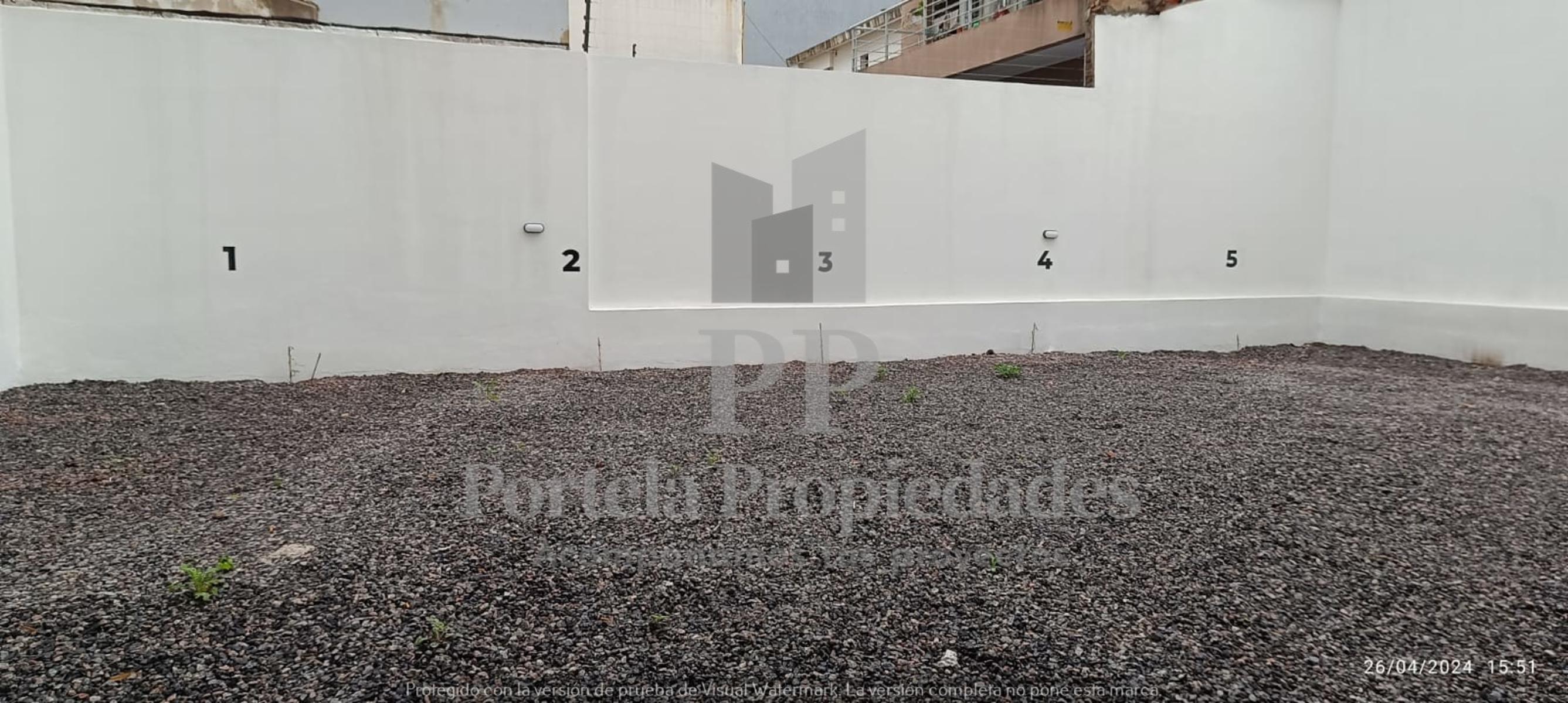 Francia 2529 · Morón — foto 6