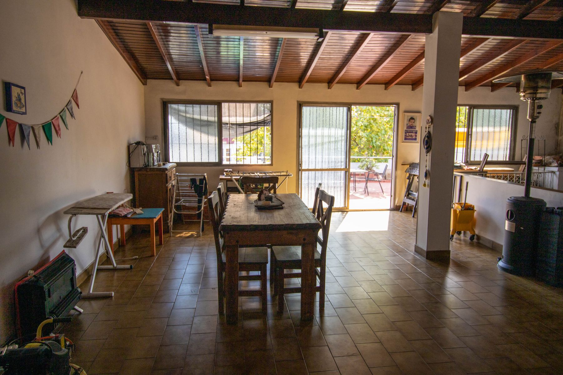 Avenida Eva Perón 2600 · Parque Chacabuco — foto 25