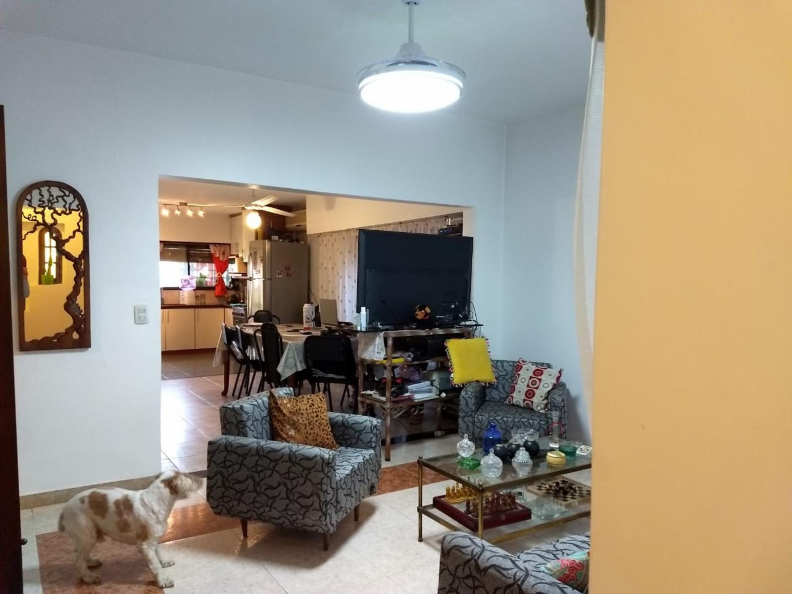 Hipolito Yrigoyen · Florencio Varela — foto 3