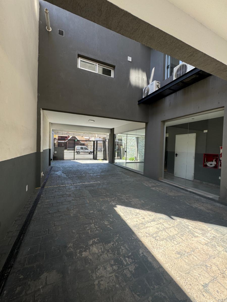 AV. ALSINA 15 · Lomas De Zamora — foto 3