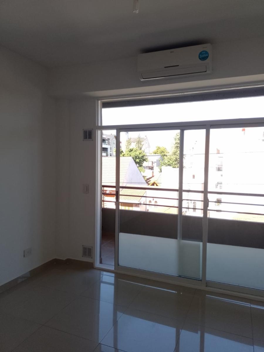 Intendente Doctor Martín Gonzalez 831 · Almirante Brown — foto 12