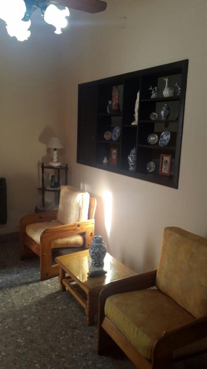 GRAL. GUIDO al 900 · Morón — foto 14