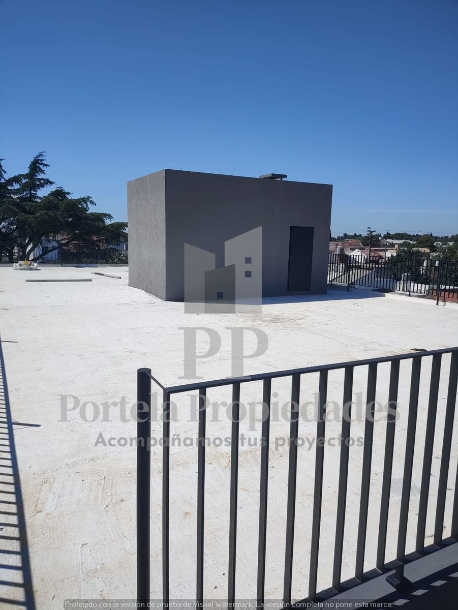 Azul 1050 · Morón — foto 6
