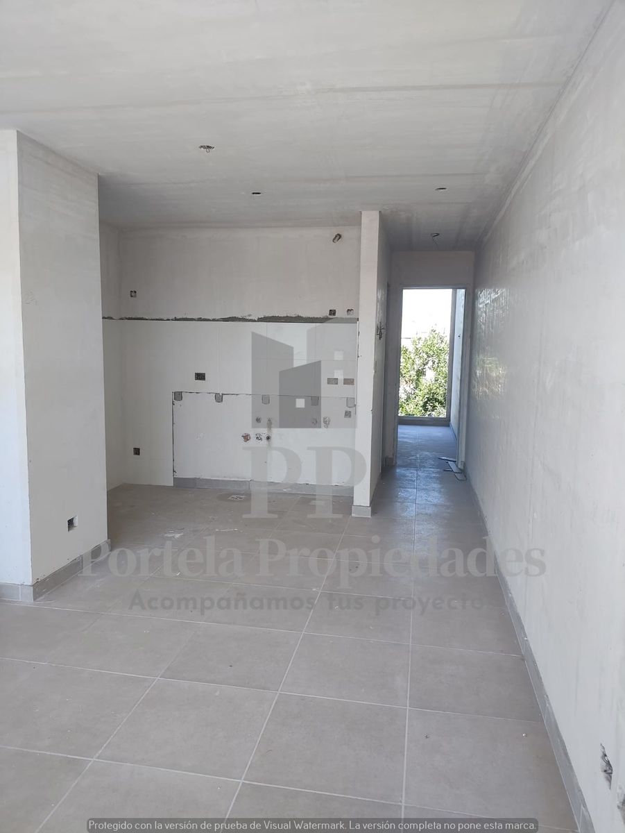 Azul 1050 · Morón — foto 10