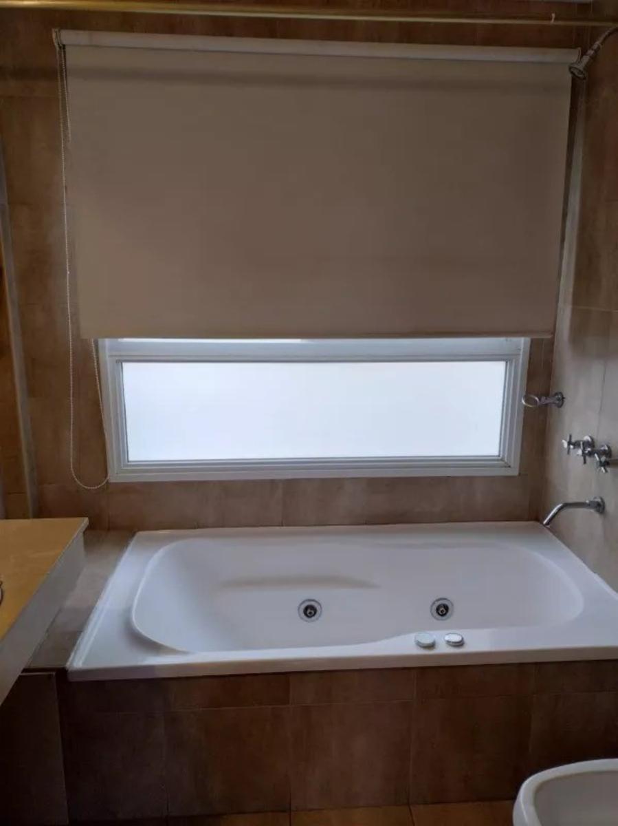 VENTA DEPARTAMENTO 3 AMBIENTES  COCHERA MORON
