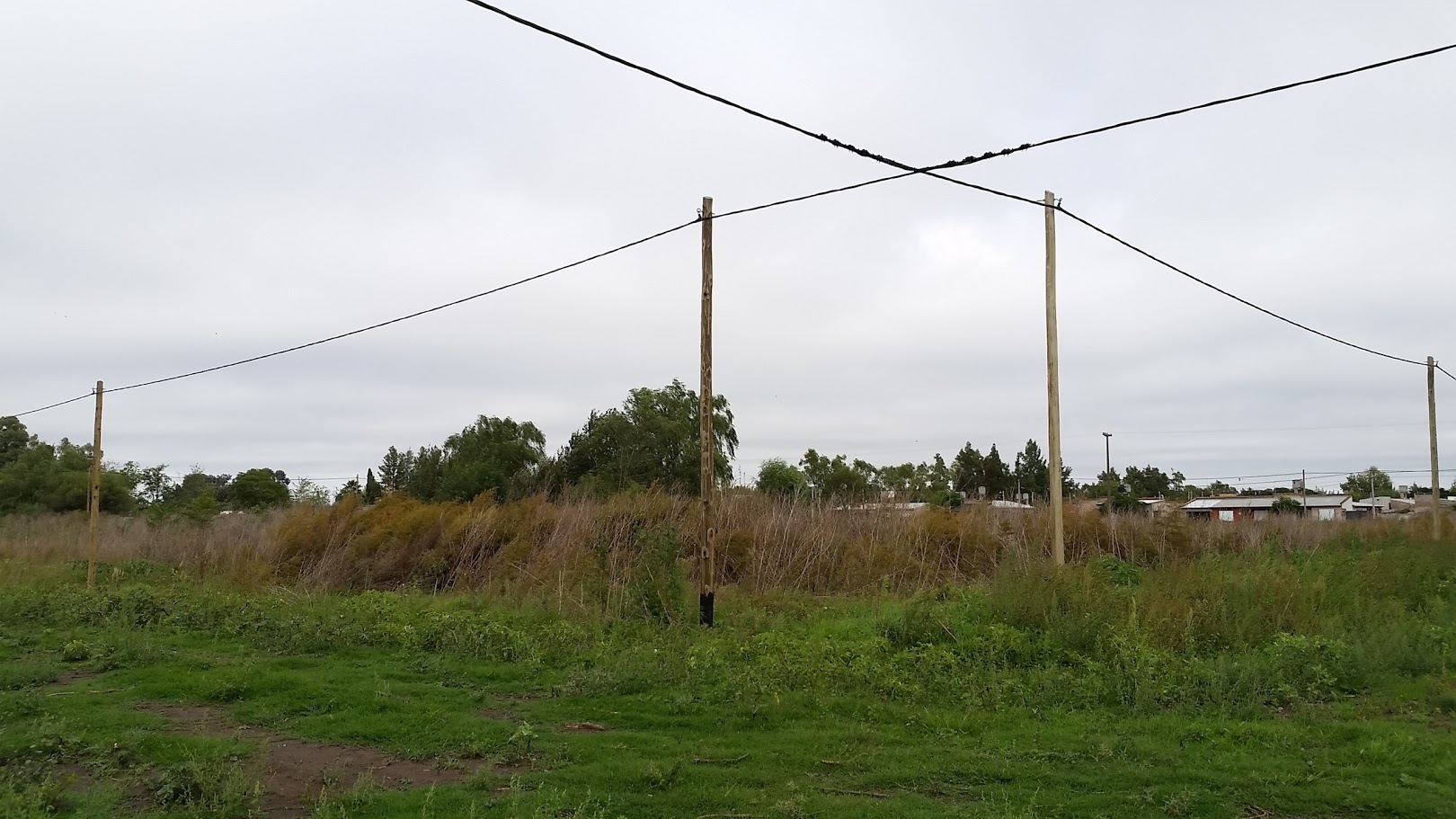 ALMIRANTE BROWN Y LAMADRID · Carlos Casares — foto 7