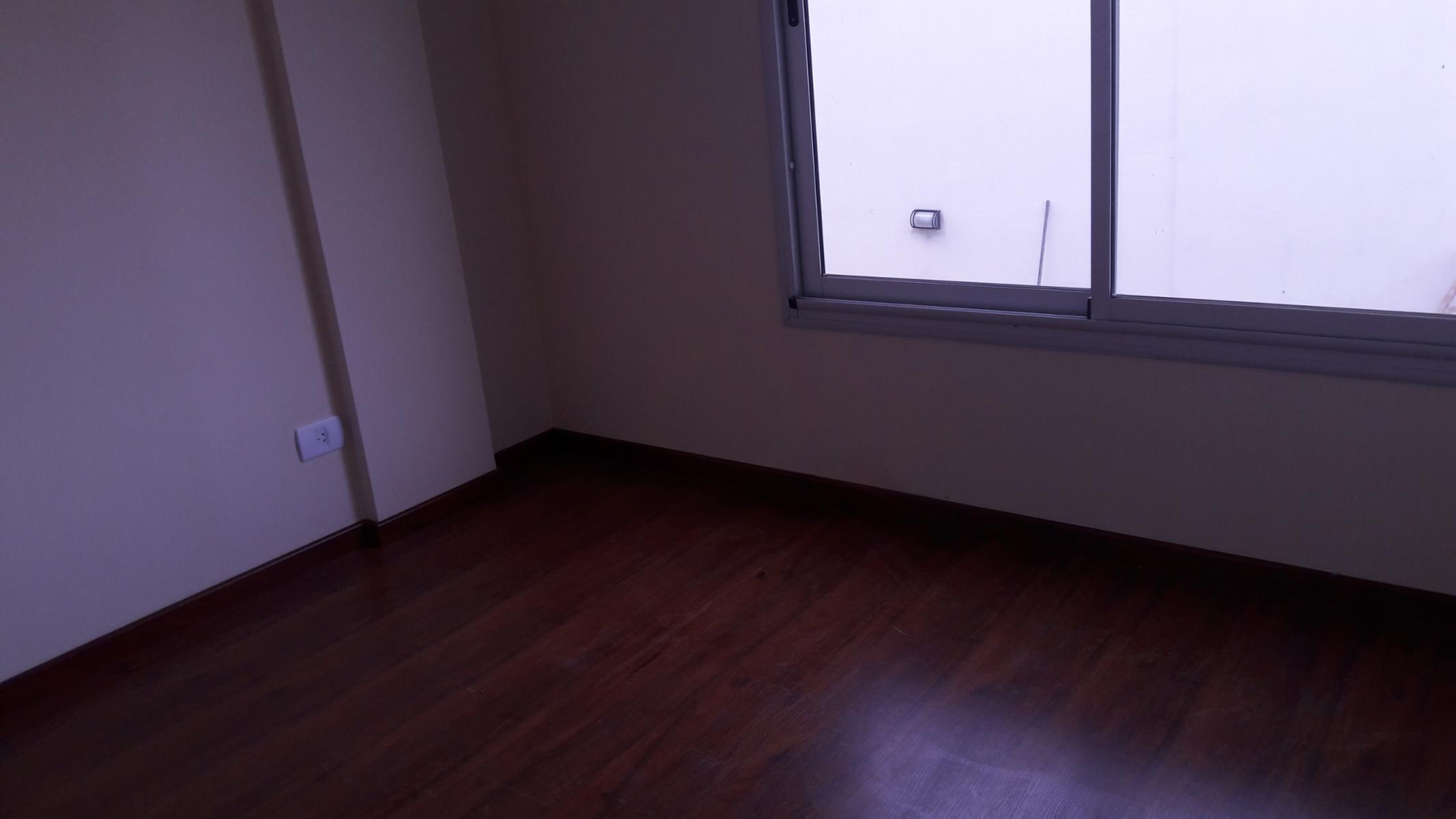FASSOLA 819 · Morón — foto 3