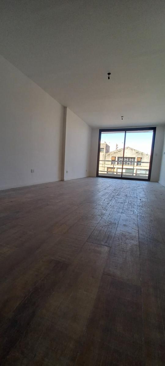 IBERLUCEA 2922 · Lanús — foto 13