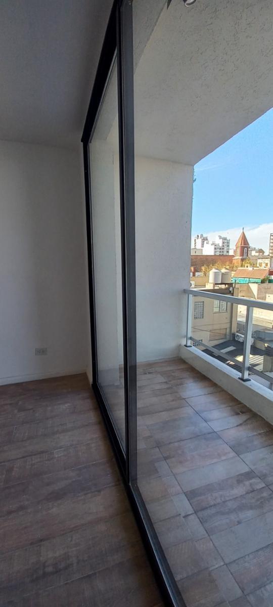 IBERLUCEA 2922 · Lanús — foto 19