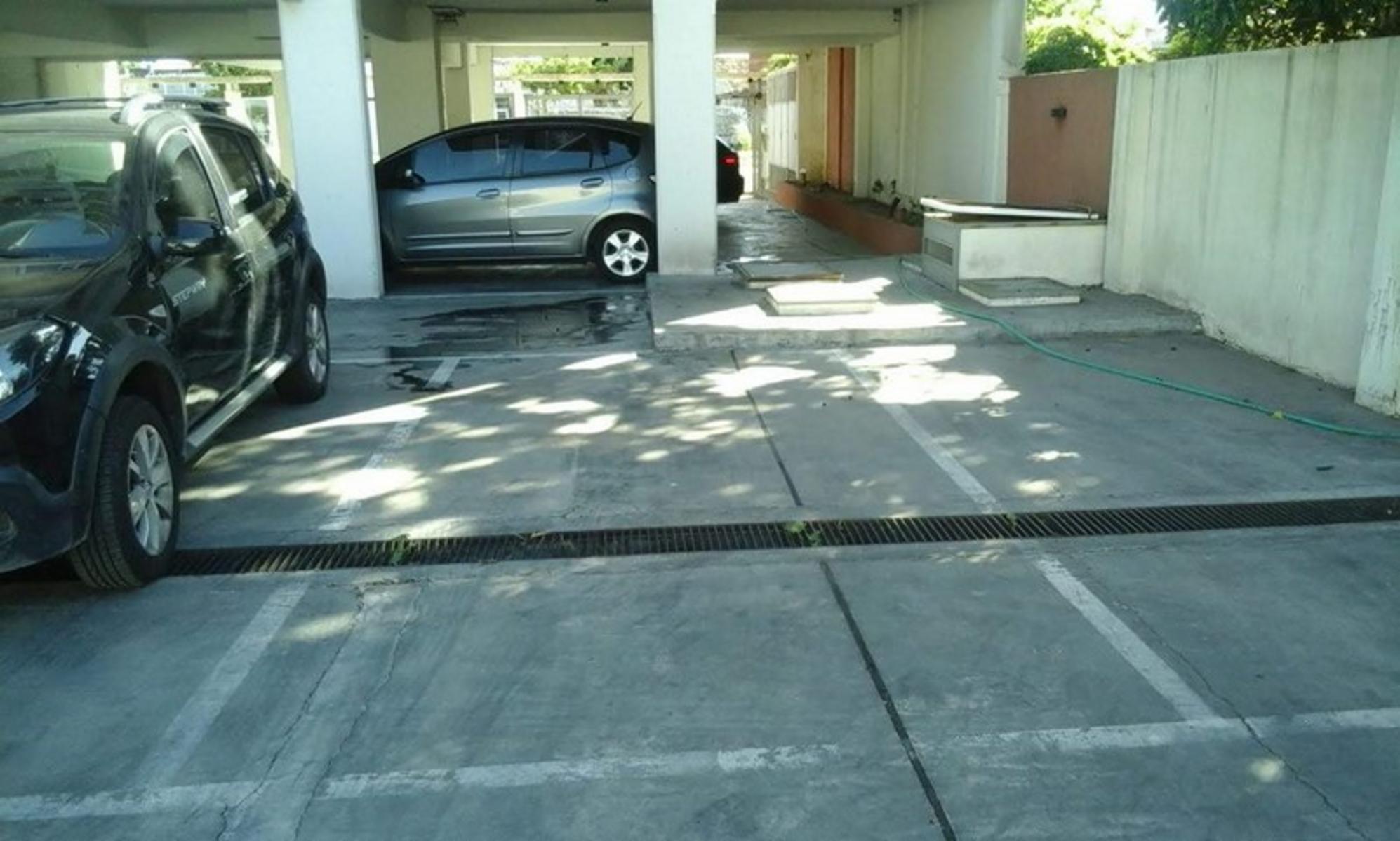 Av. Pte. PERON (Ex. Gaona) Nº 1450 P.B. · Morón — foto 3