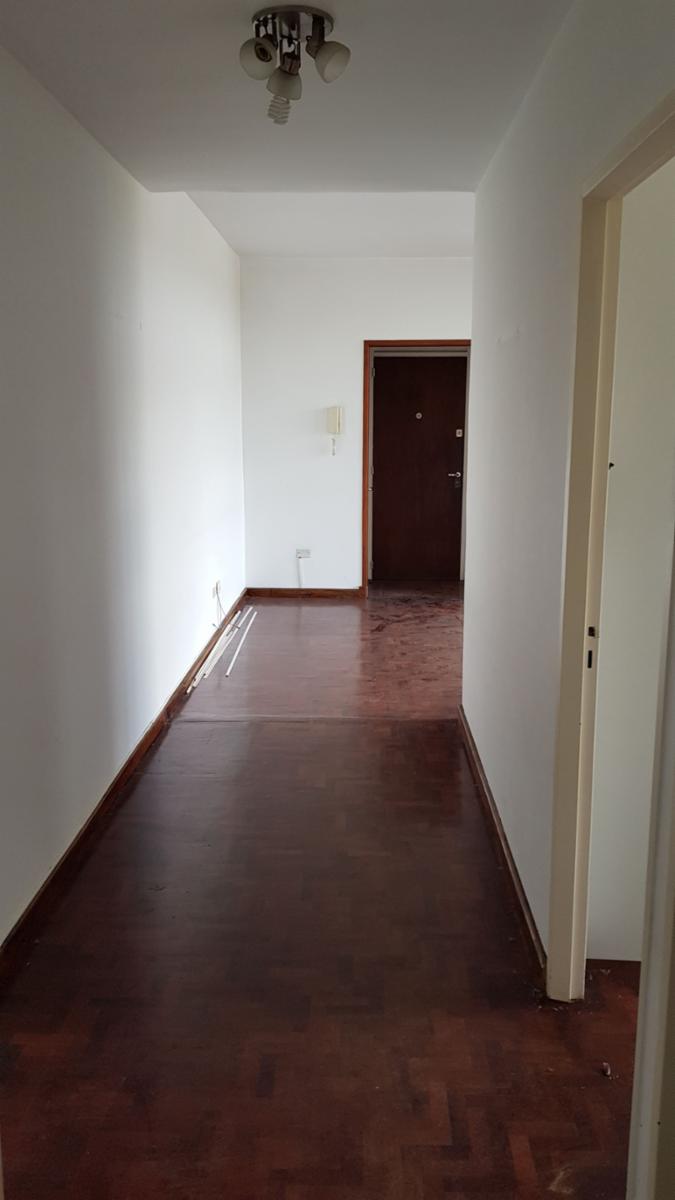 Aviador Finca 2681 · Tres De Febrero — foto 5