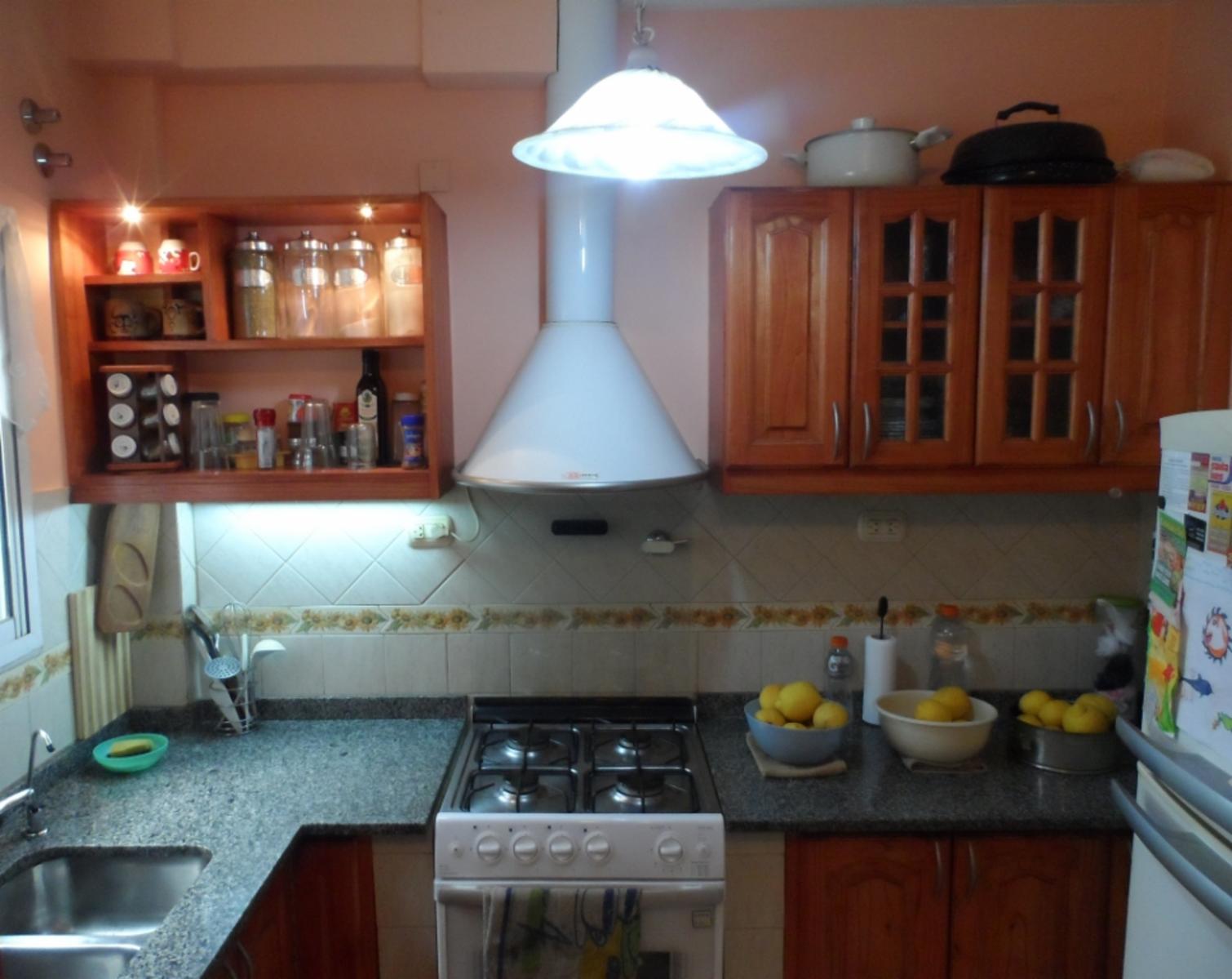 PEDRO CHUTRO 406 · Morón — foto 7