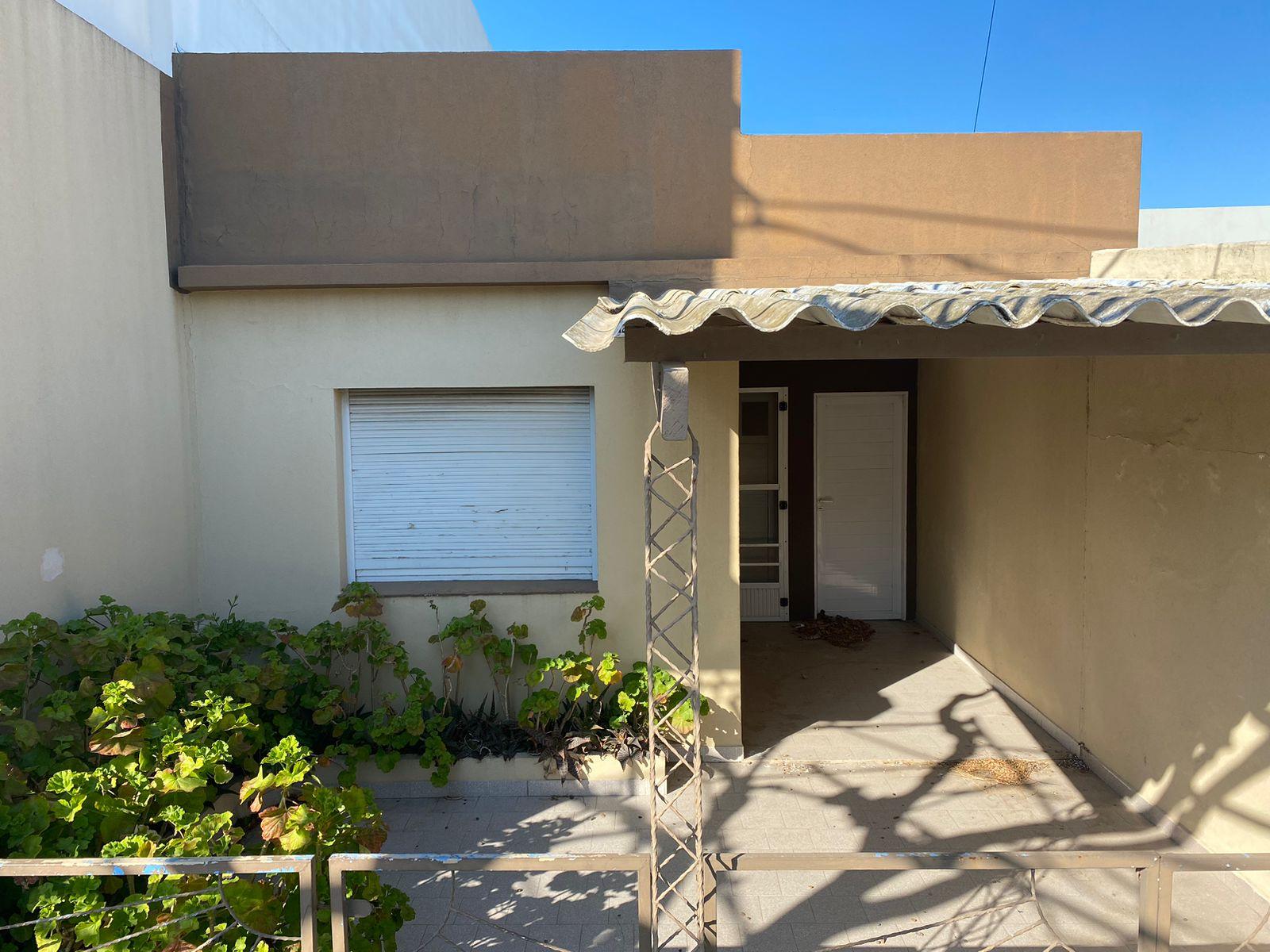 lucinda sutton 312 · Monte Hermoso — foto 4