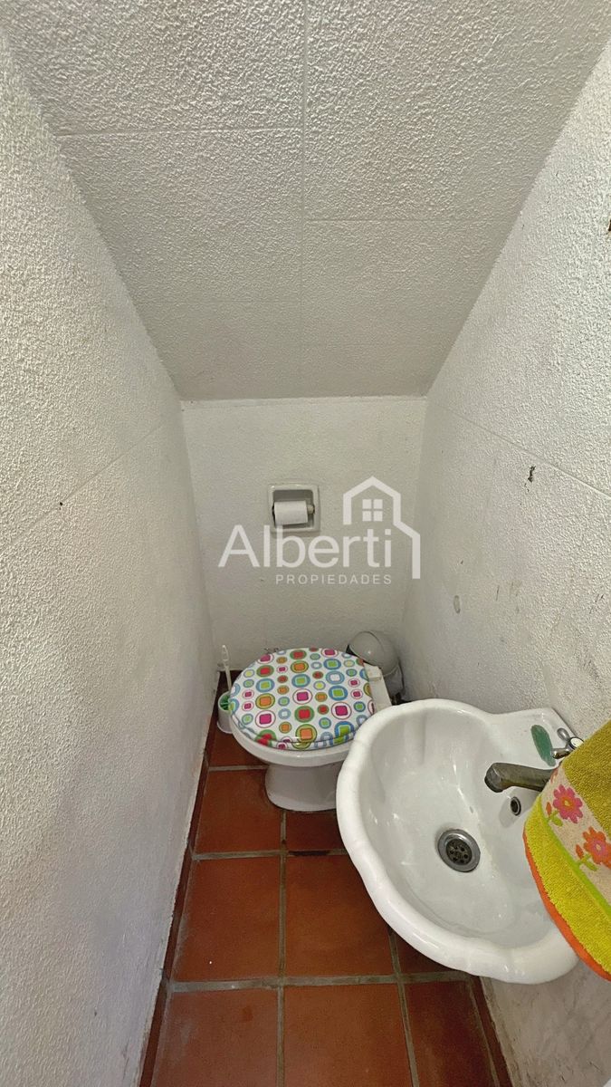 Del Himno 25 · Morón — foto 7