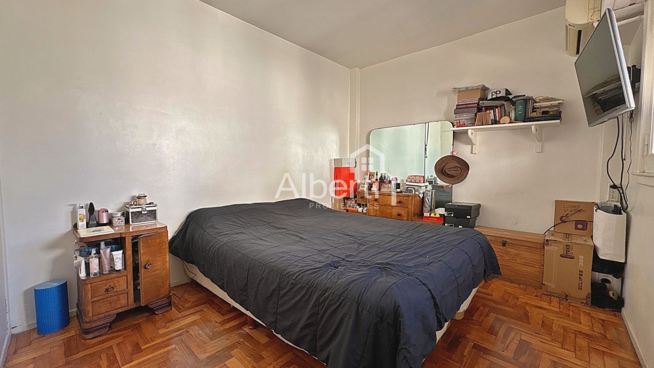 Del Himno 25 · Morón — foto 8