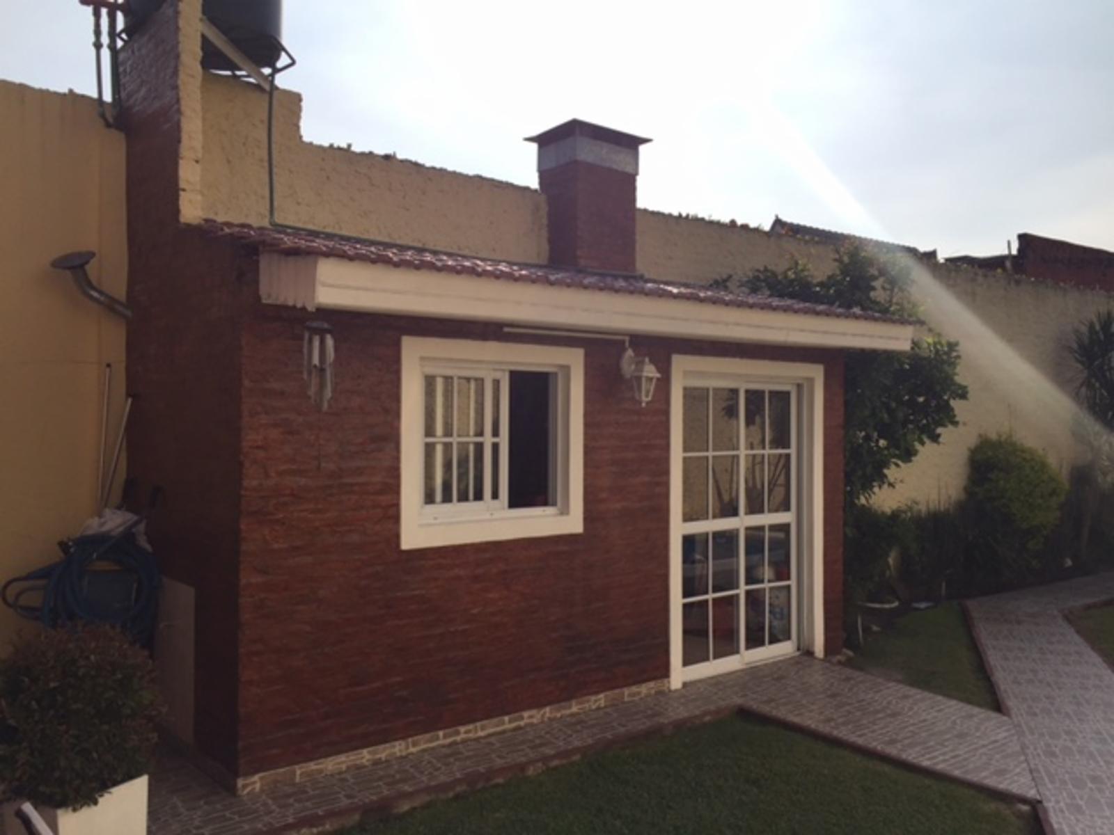 Molina Arrotea 1066 · Lomas De Zamora — foto 14