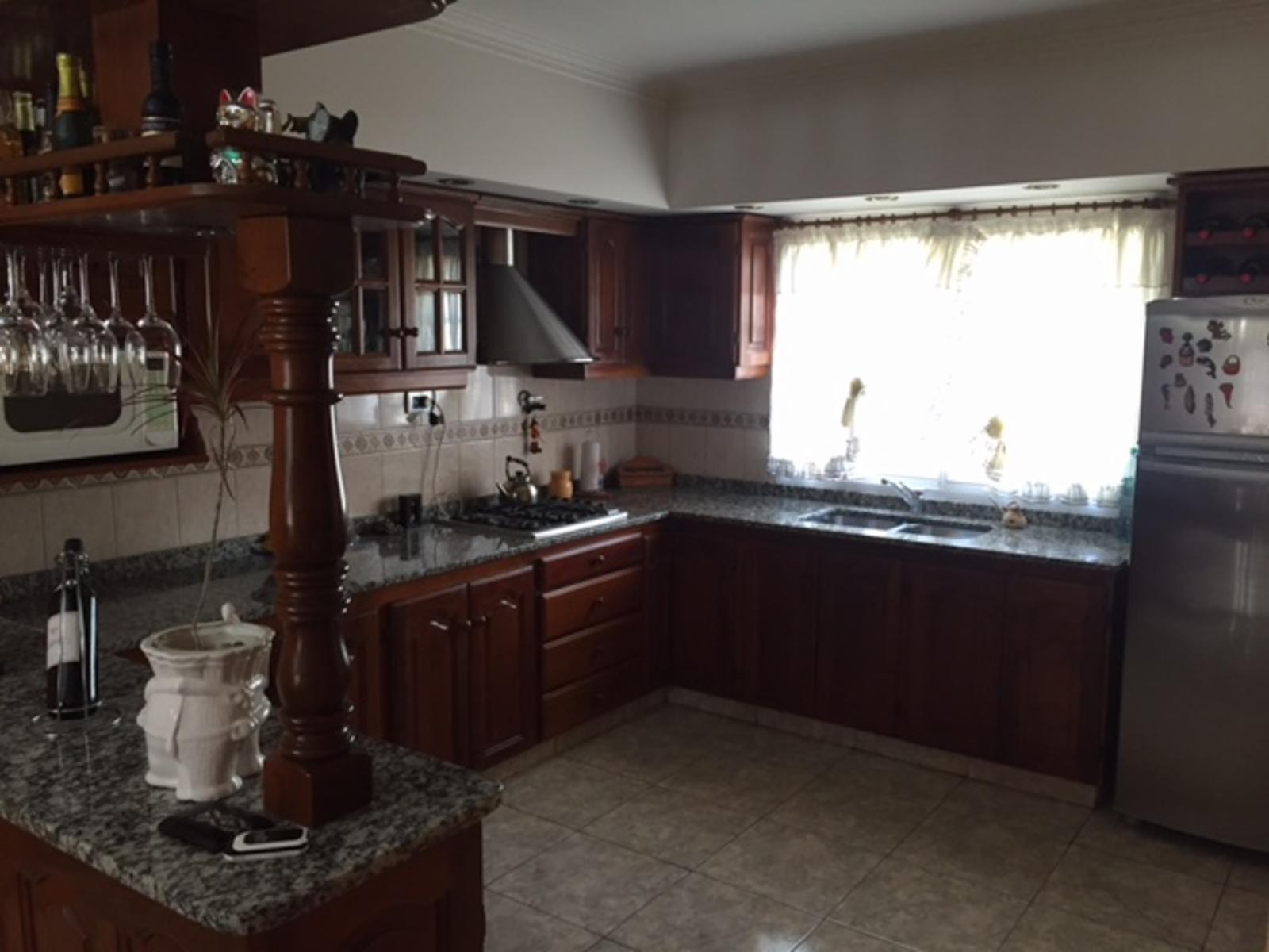 Molina Arrotea 1066 · Lomas De Zamora — foto 5
