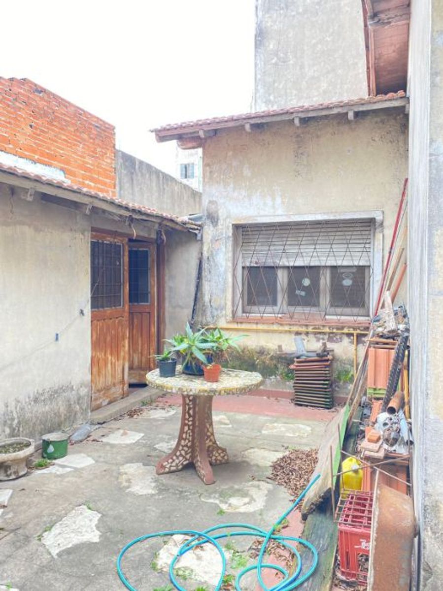 Larralde 760 · Morón — foto 13
