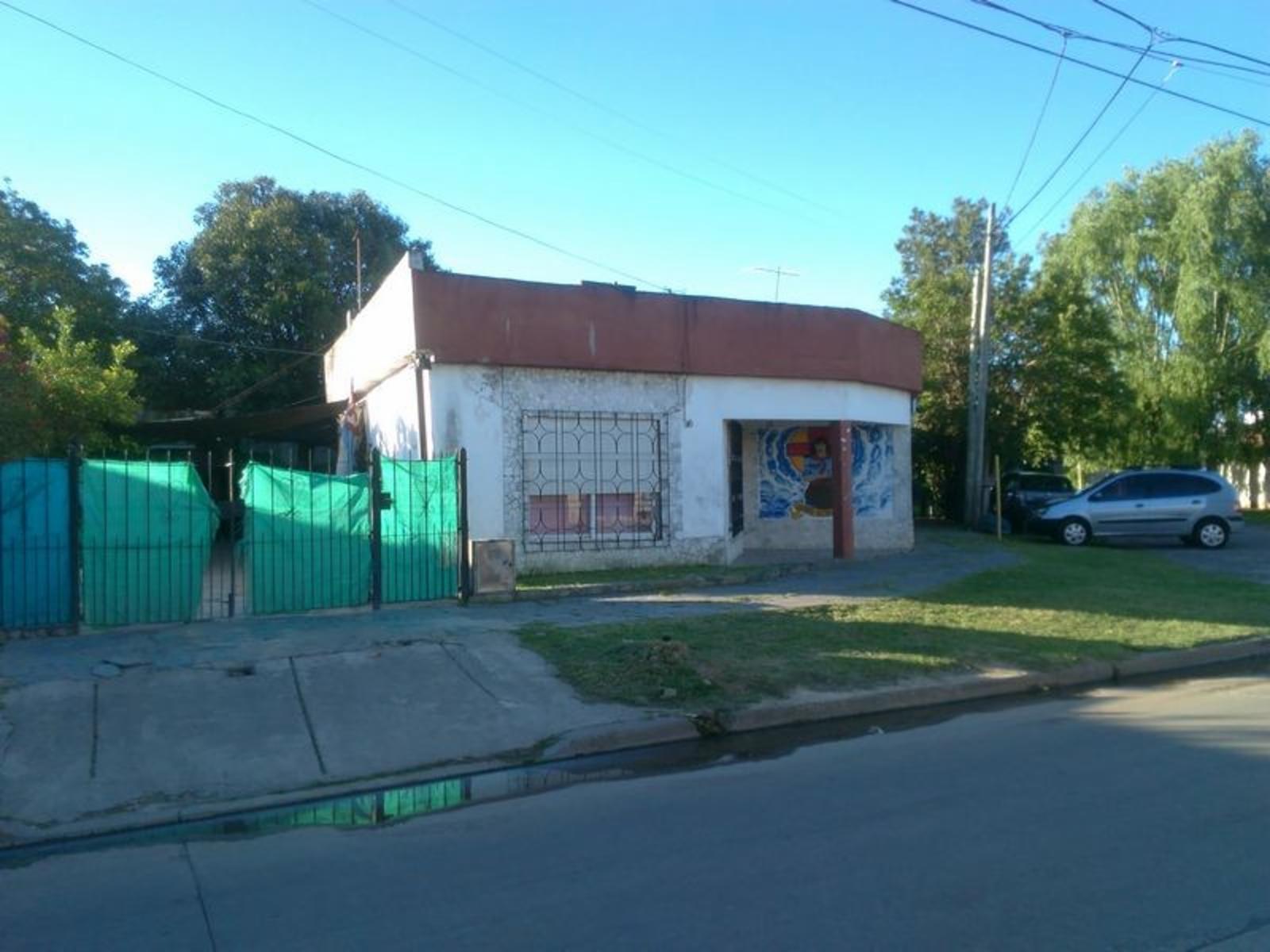 Fernandez de la Cruz 430 · Ituzaingó — foto 3