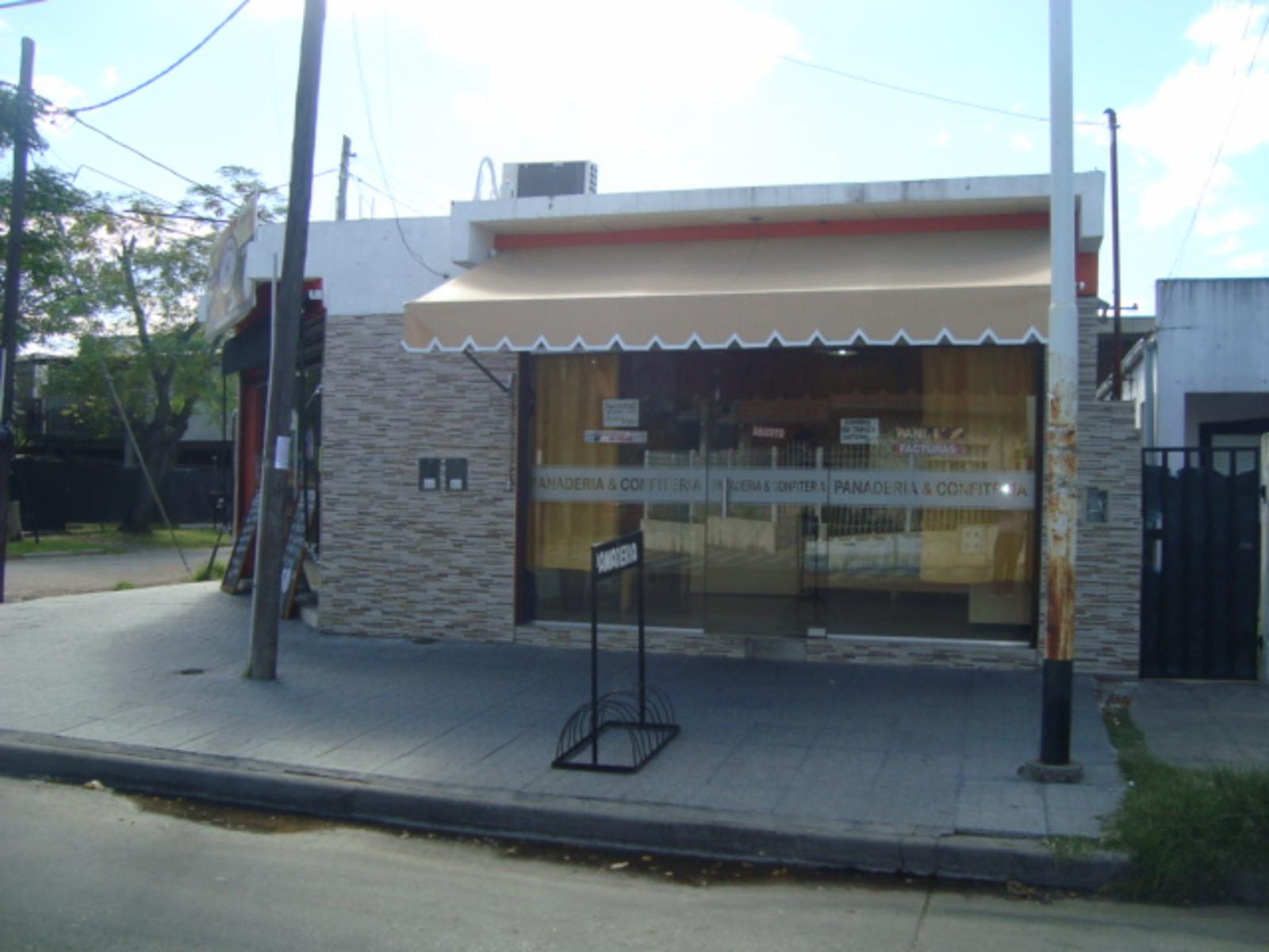 JOSE HERNANDEZ  595 · Esteban Echeverría — foto 4