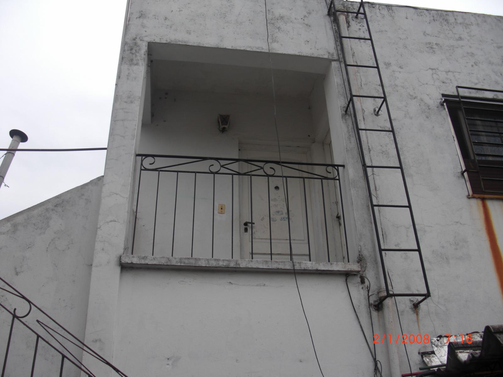 SANTA CRUZ 2127-29 · San Martín — foto 6