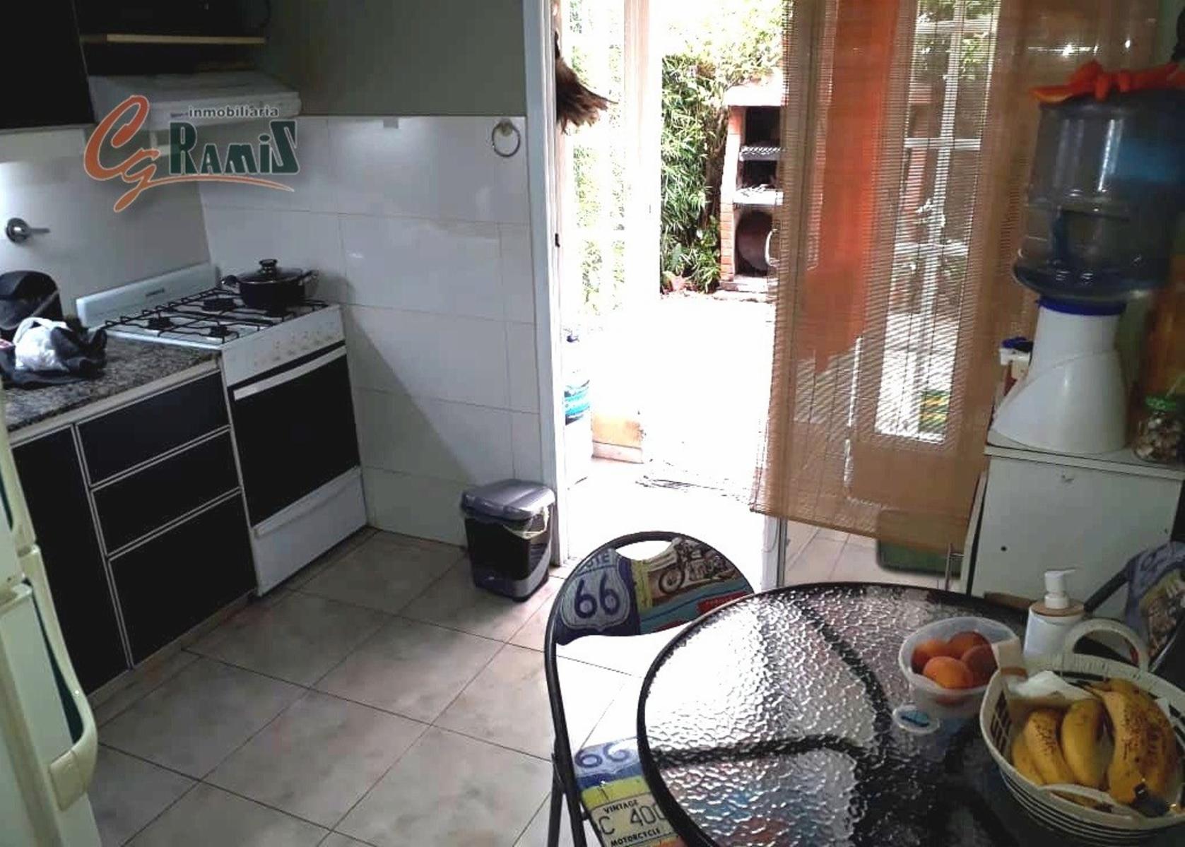 Charruas 1024 · Hurlingham — foto 4