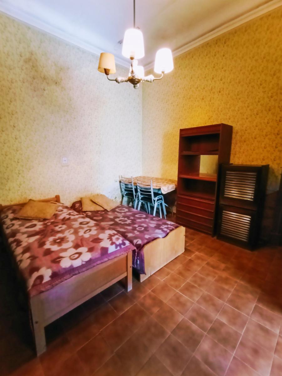 Carlos Croce al 5100 · Lanús — foto 3