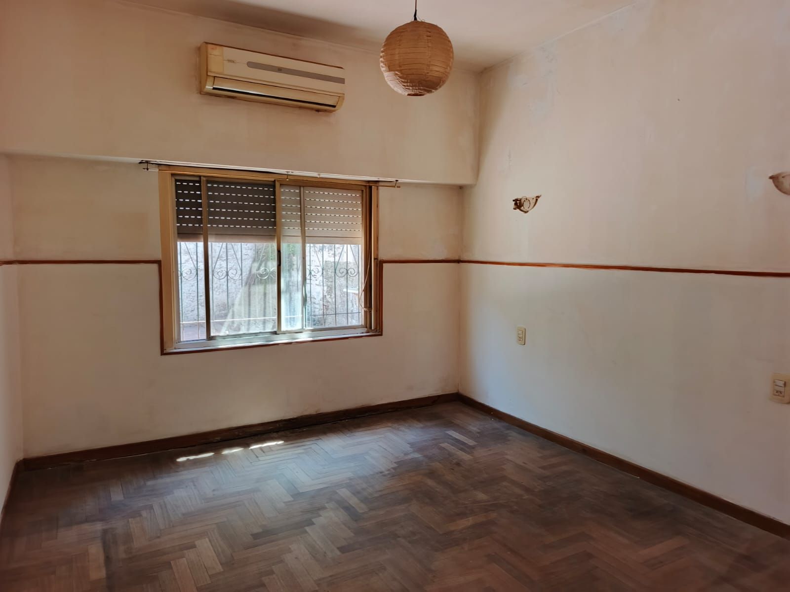 LITUANIA 3600 · Lanús — foto 13