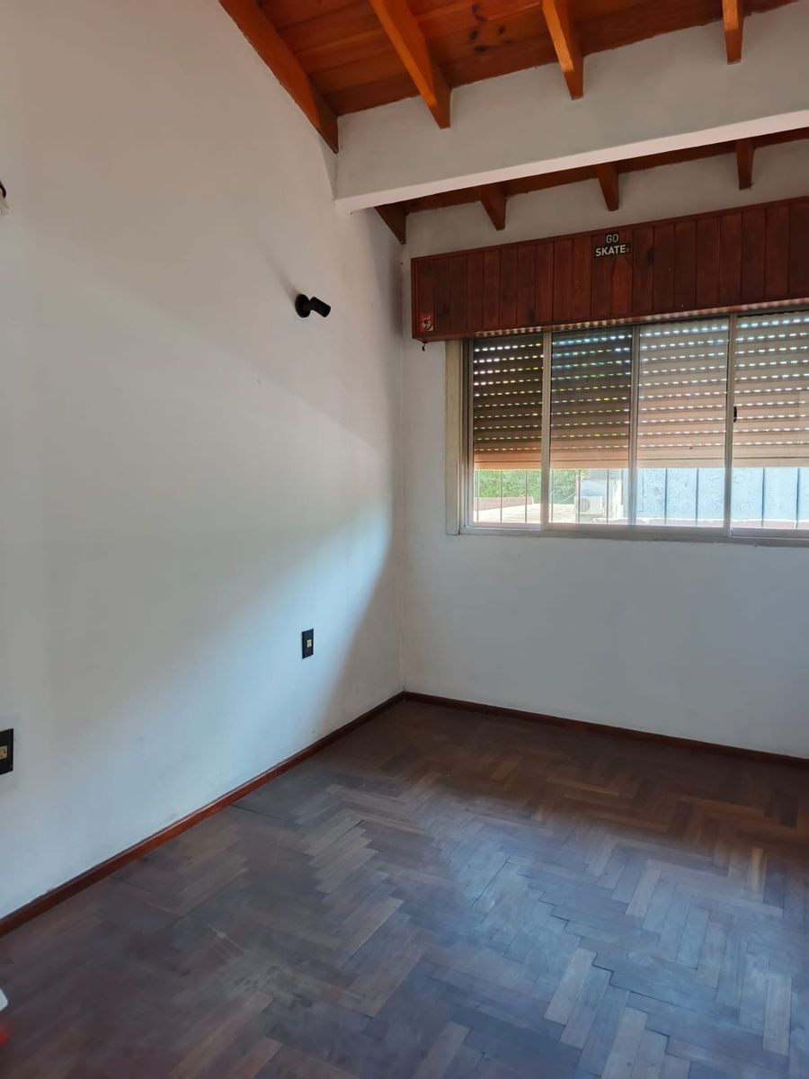 LITUANIA 3600 · Lanús — foto 21