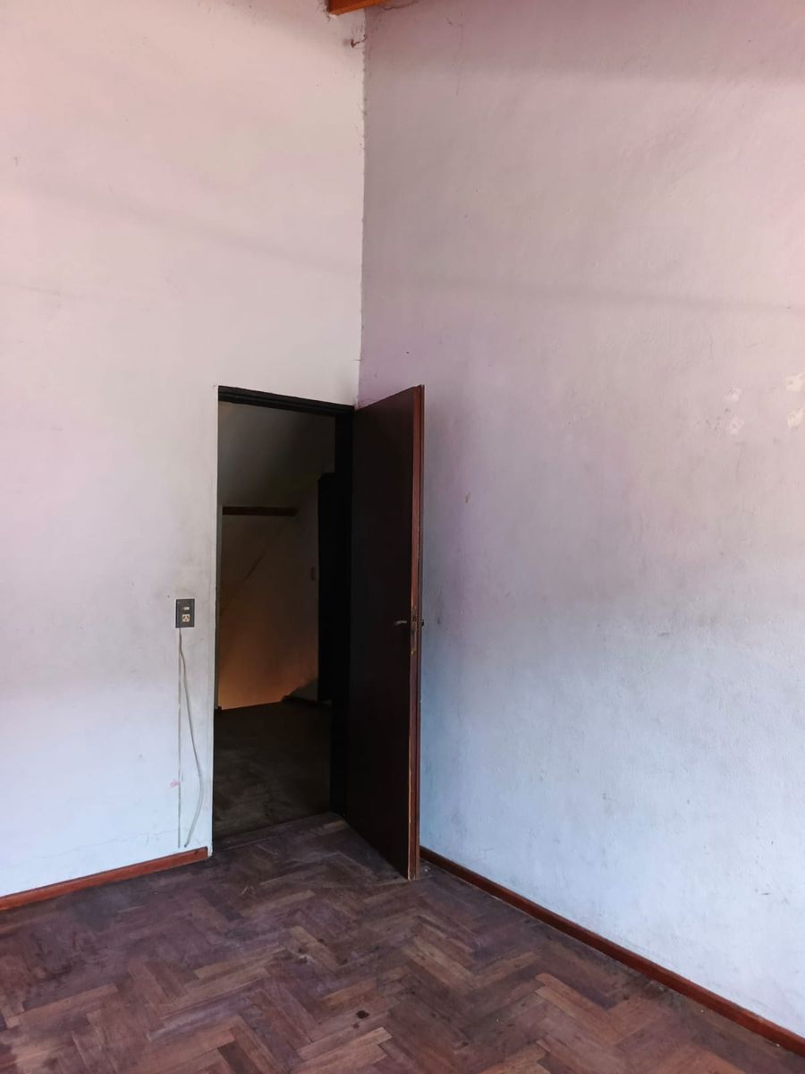 LITUANIA 3600 · Lanús — foto 22