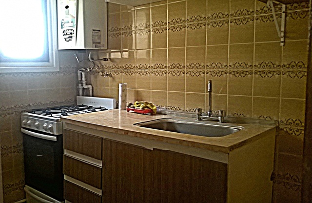 Venta de departamento de 1 un ambiente en excelente zona y muy buen estado.