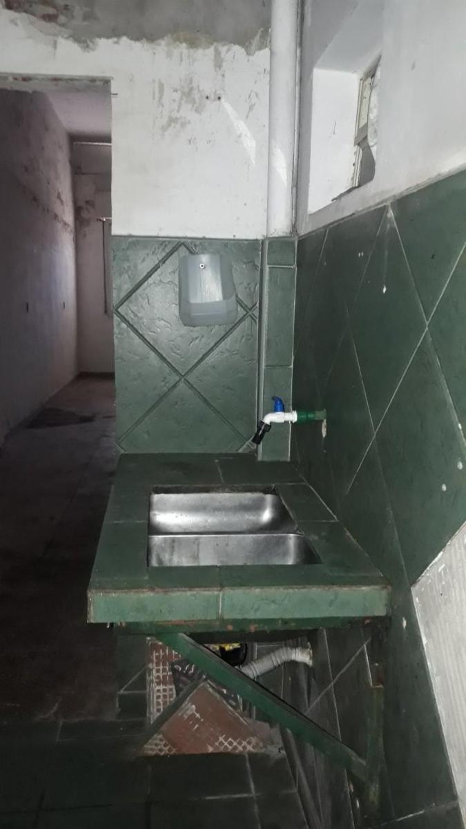 CAPDEVILA 990 · Lomas De Zamora — foto 3